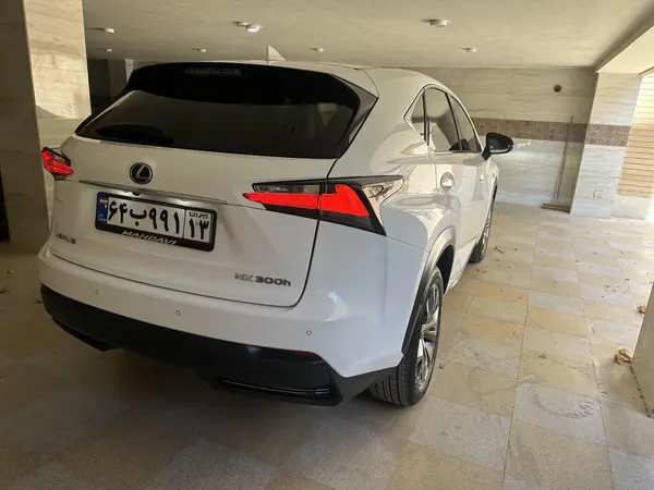 لکسوس، NX هیبرید