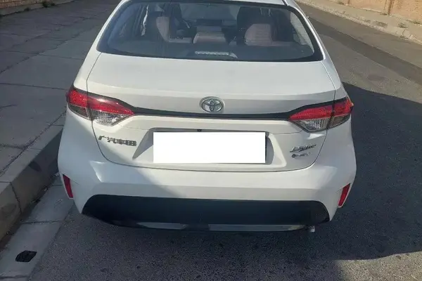 تویوتا، لوین هیبرید