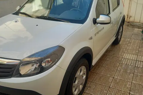 رنو، ساندرو استپ وی