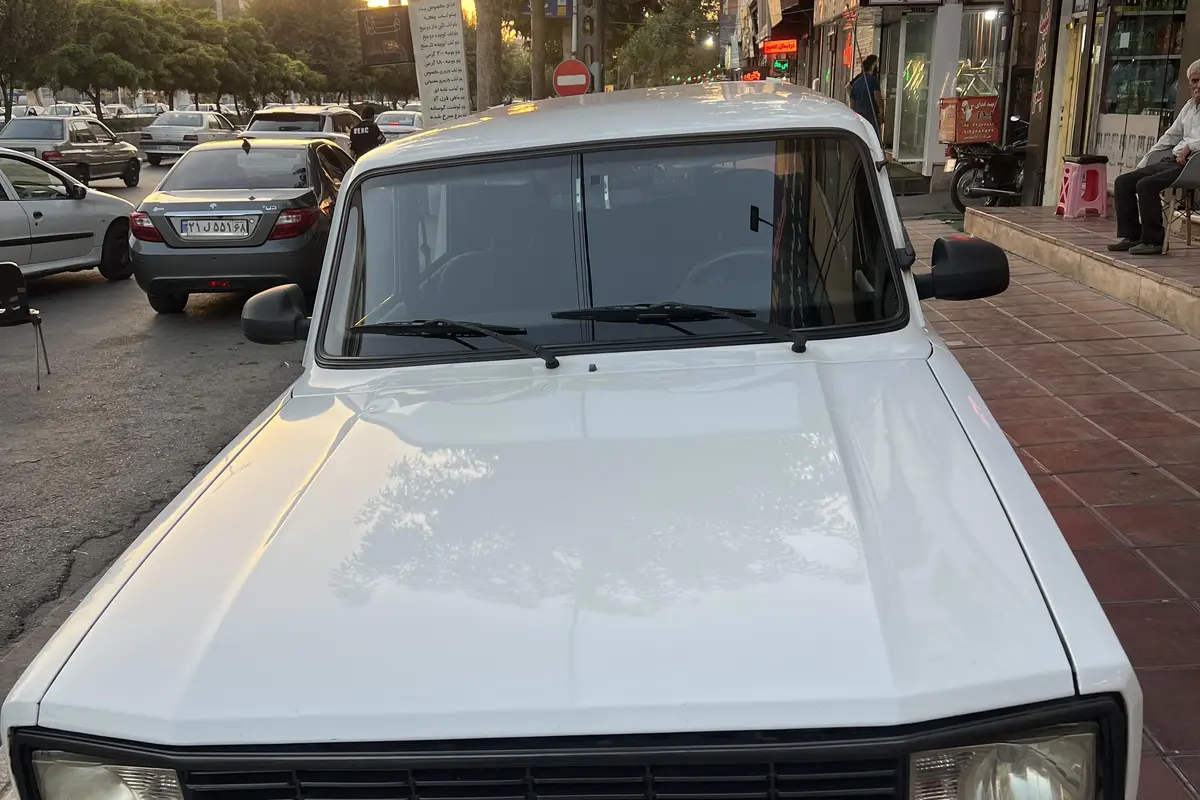 کارا،  دو کابین