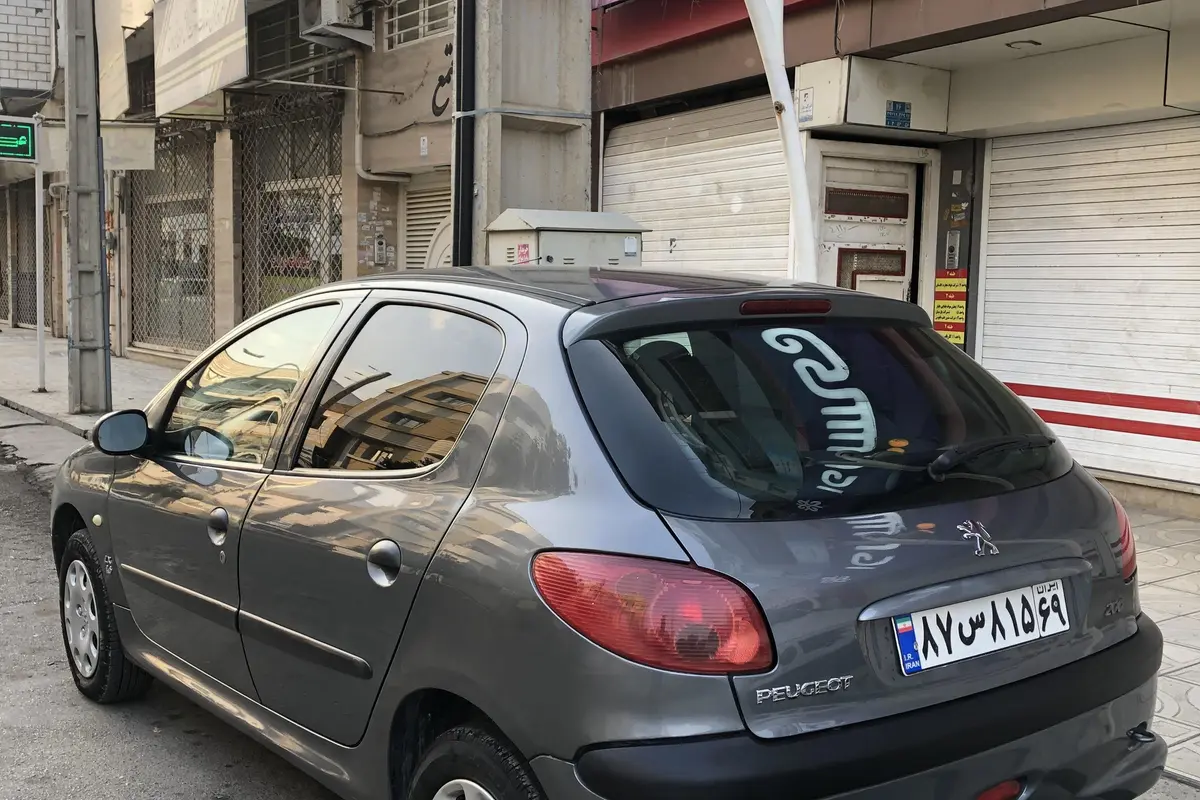 پژو  206