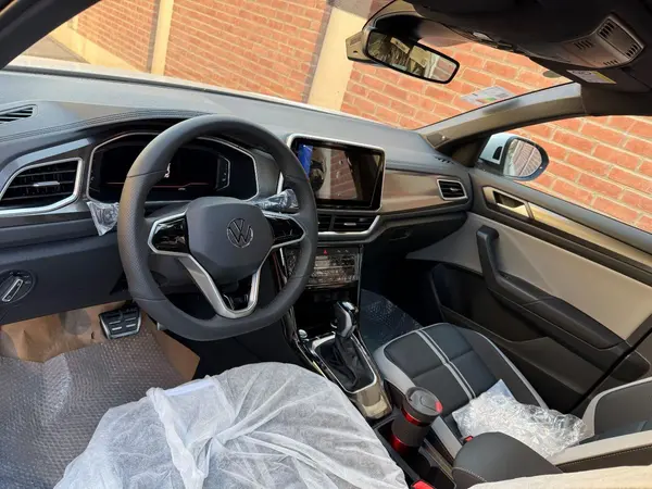 فولکس، تی راک