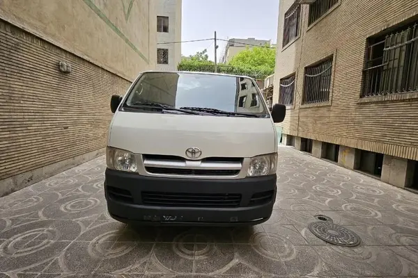 تویوتا  هایس