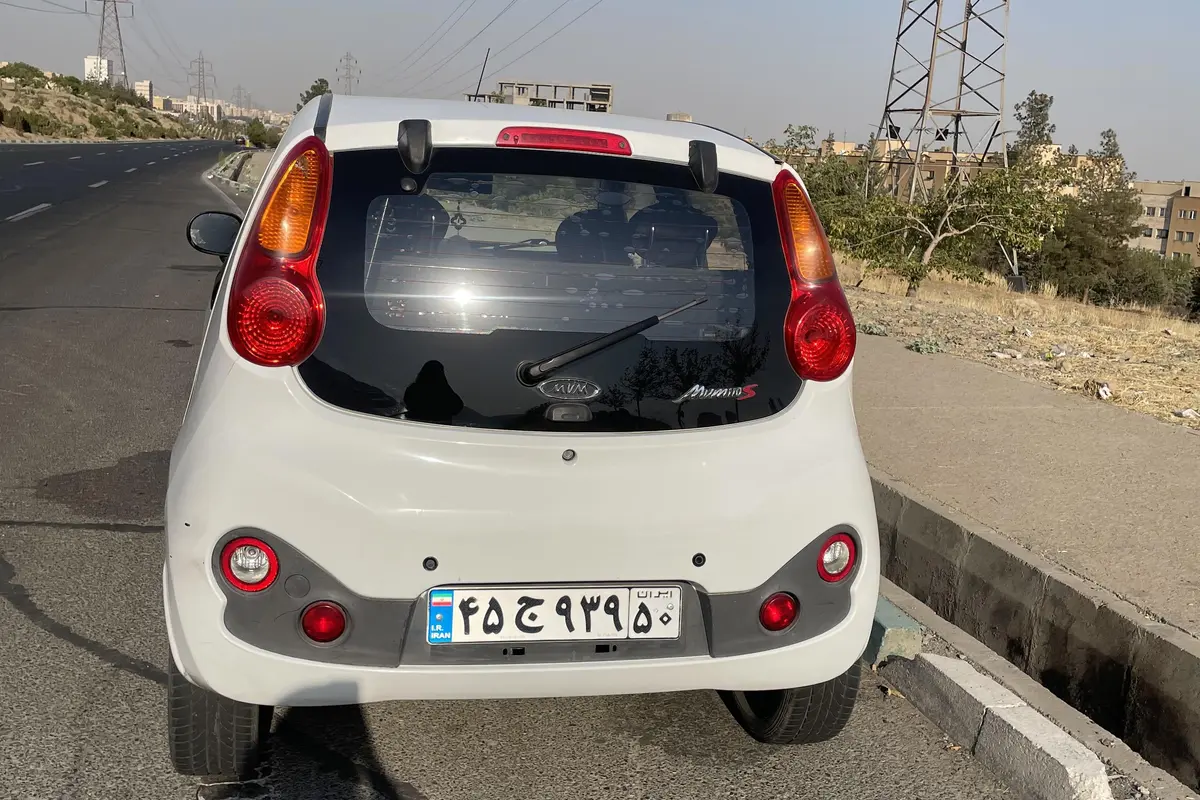 ام وی ام  110S
