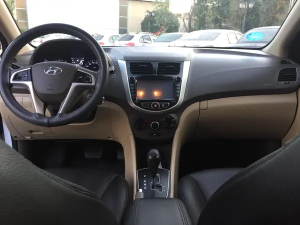 هیوندای  اکسنت