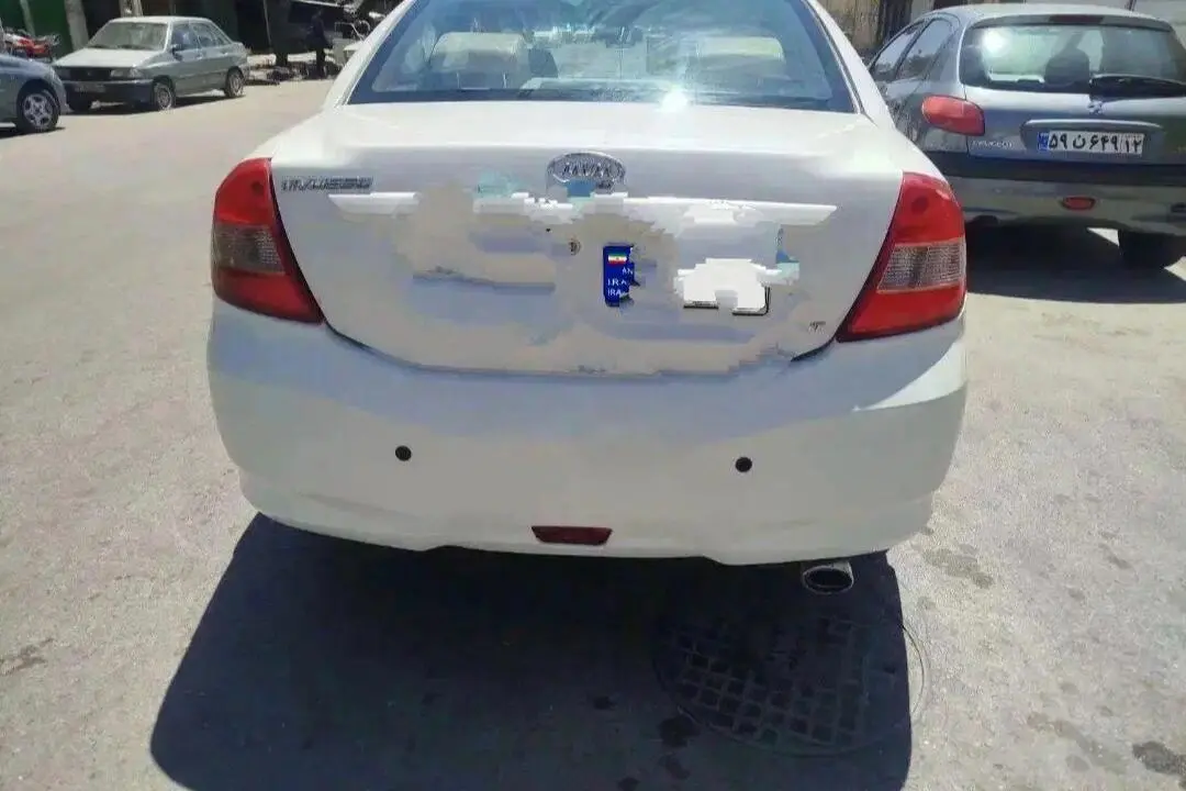 ام وی ام،  550