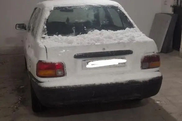 پراید، صندوق دار