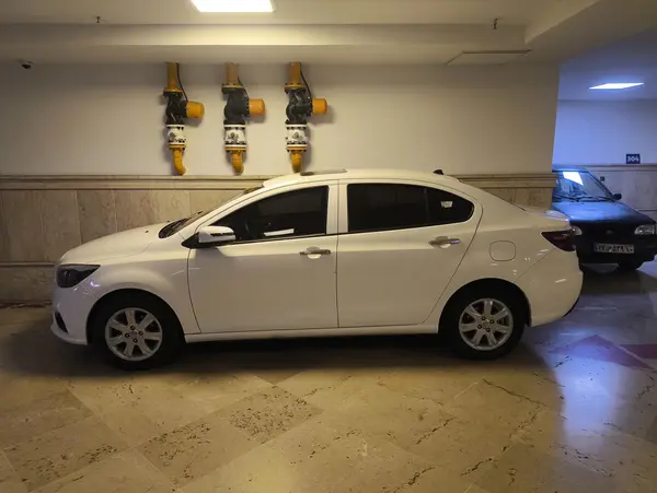 شاهین، G اتومات