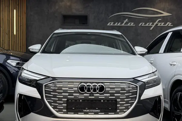 آئودی، Q4 e-tron