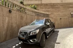 نیسان، ناوارا