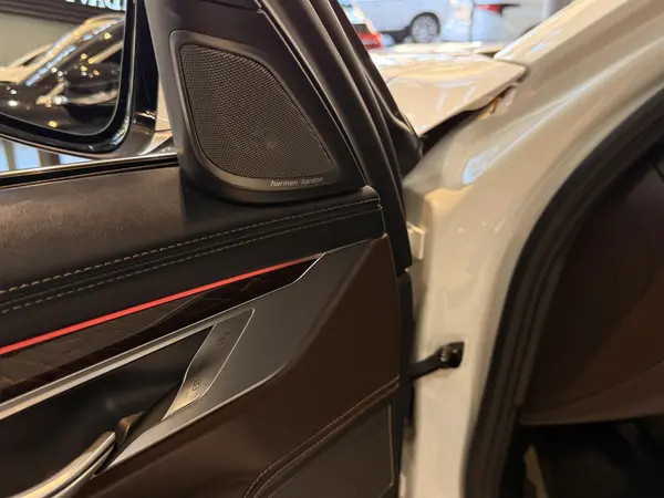 ب ام و، سری 7