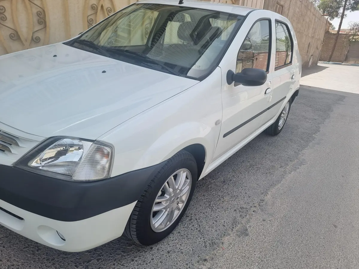 رنو،  تندر 90