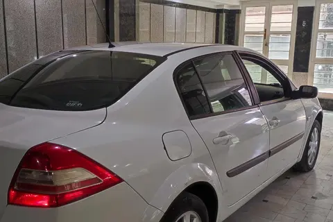 رنو، مگان (مونتاژ)