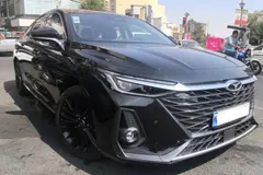 فونیکس، آریزو 8
