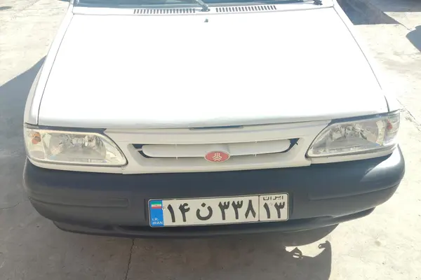 پراید، صندوق دار