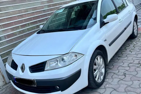 رنو، مگان (مونتاژ)