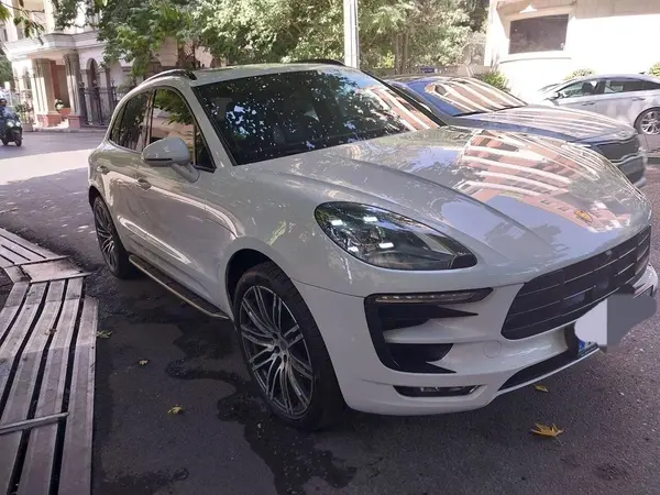 پورشه  ماکان