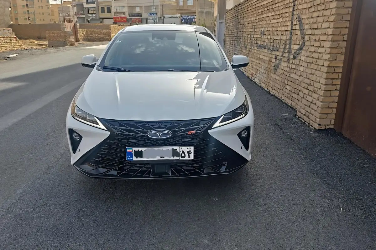 فونیکس،  آریزو 6 جی تی (Z6 GT)