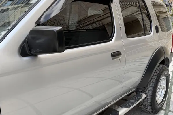 نیسان، رونیز