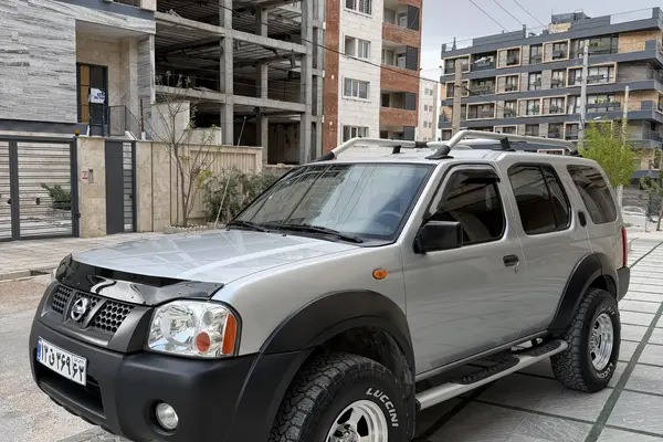 نیسان، رونیز