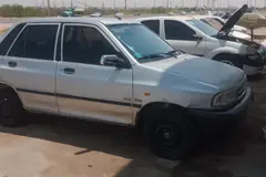 پراید، صندوق دار