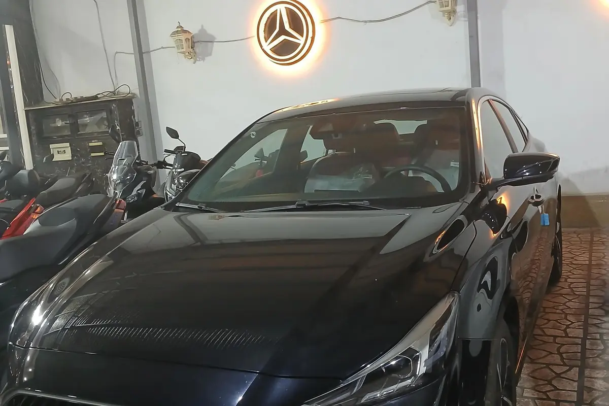 ام جی،  GT
