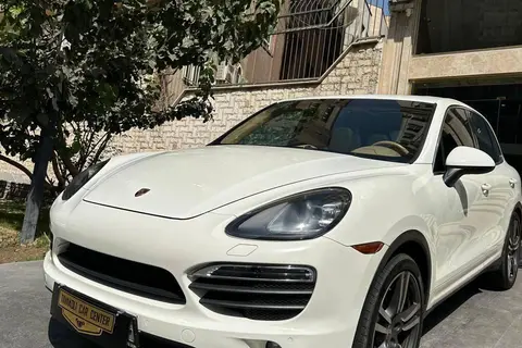 پورشه، کاین