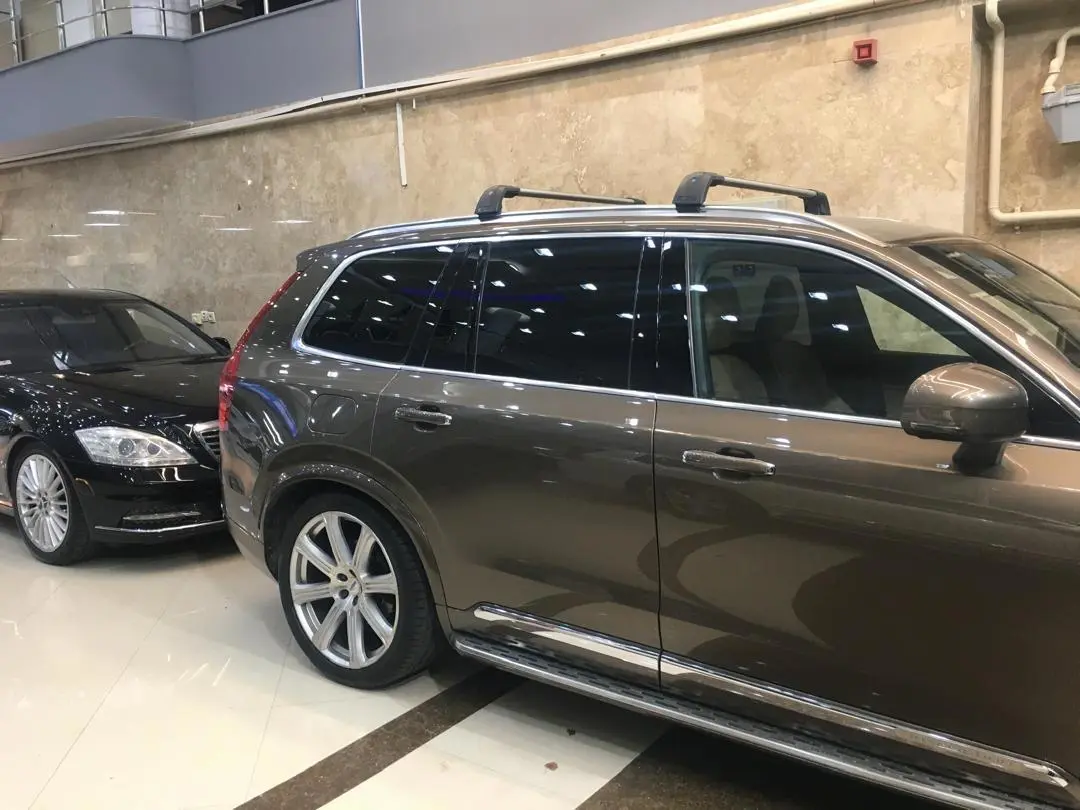 ولوو،  XC90