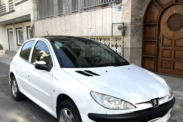 پژو  206