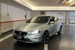 ولوو، V40