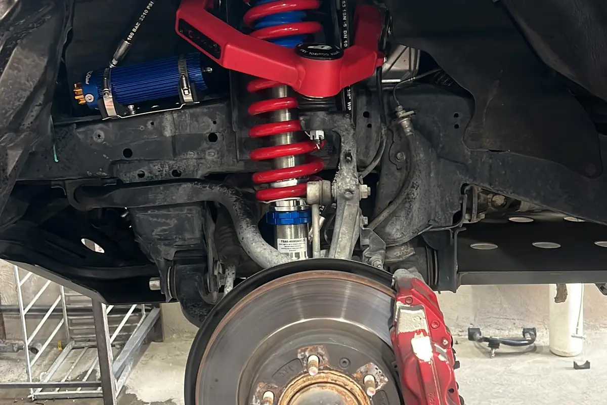 کی ام سی،  T9