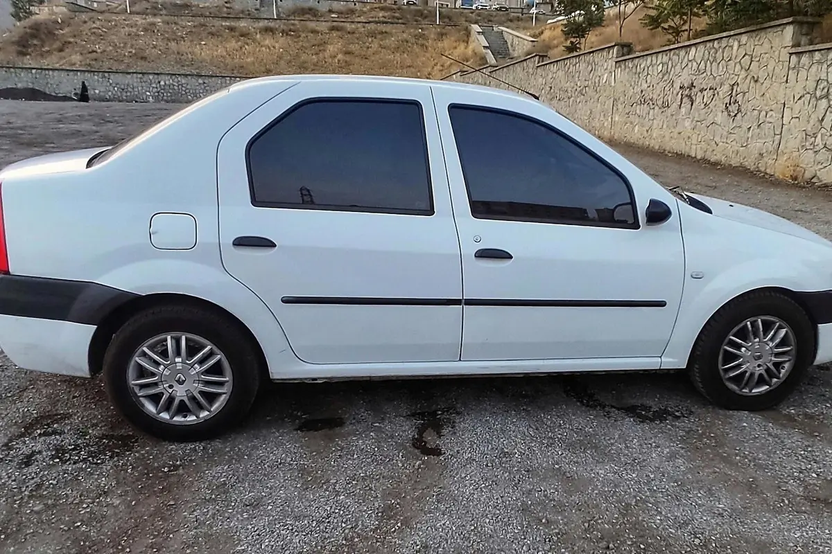 رنو،  تندر 90