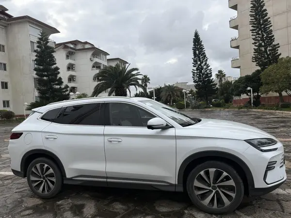 بی وای دی، سانگ پلاس DMi