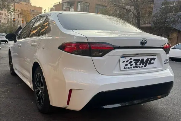 تویوتا، لوین هیبرید