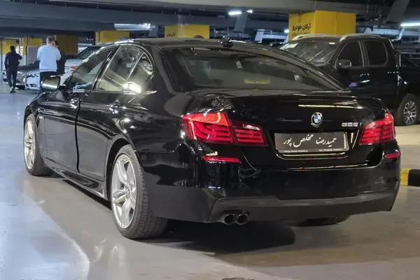 ب ام و، سری 5 سدان