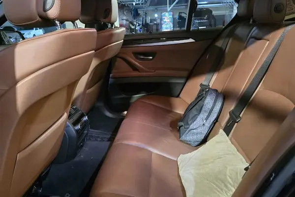 ب ام و، سری 5 سدان