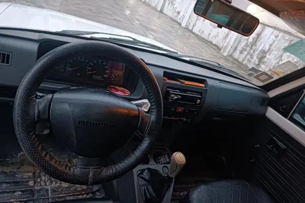 کارا، تک کابین