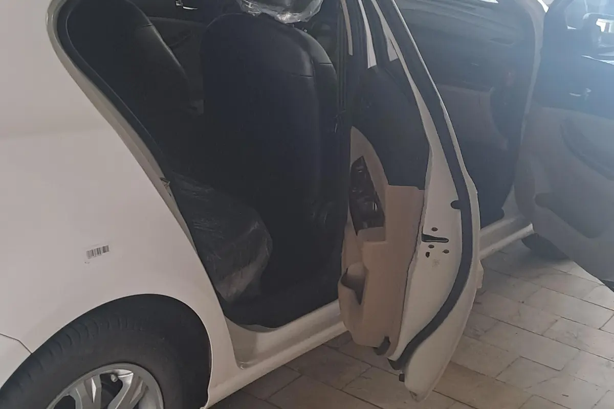 شاهین،  پلاس اتوماتیک AT