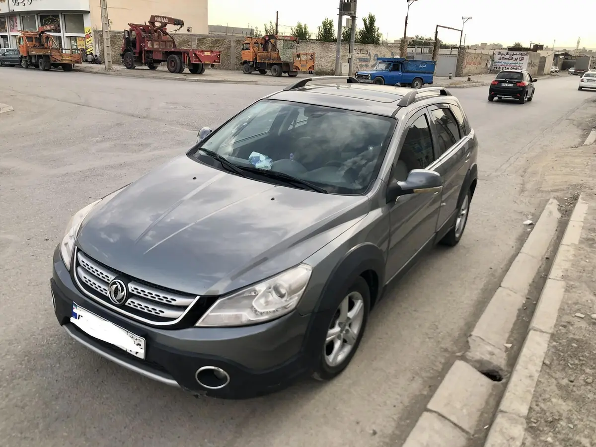 دانگ فنگ،  H30 کراس