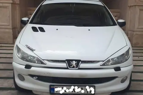 پژو، 206 SD