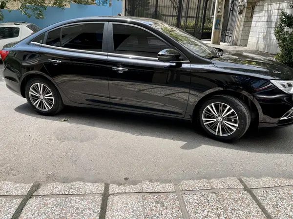 ام جی  5