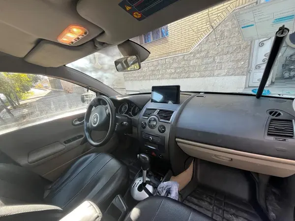 رنو، مگان (مونتاژ)