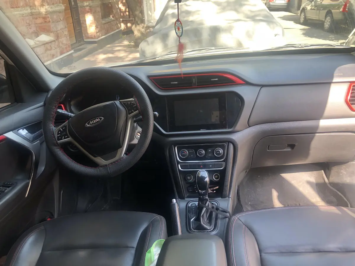 ام وی ام  X33 S