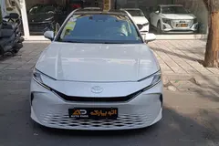 تویوتا، کمری هیبرید