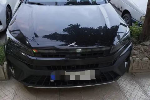 کی ام سی، J7
