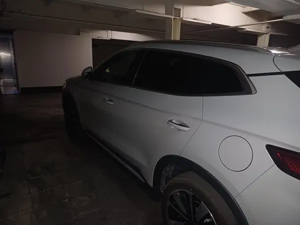 بی وای دی، سانگ پلاس DMi