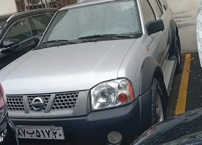 نیسان،  رونیز