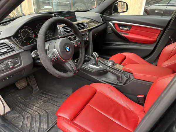 ب ام و، سری 3 سدان