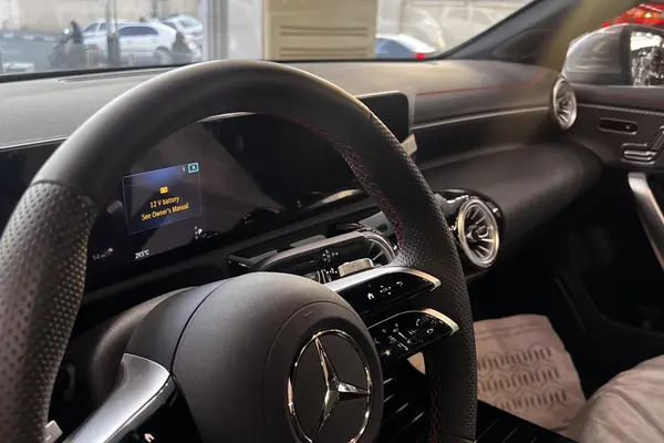 بنز، کلاس A سدان