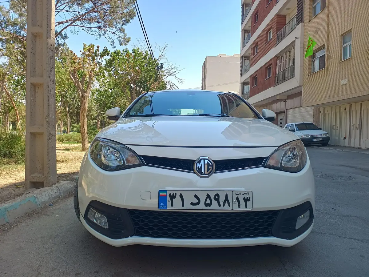 ام جی،  6